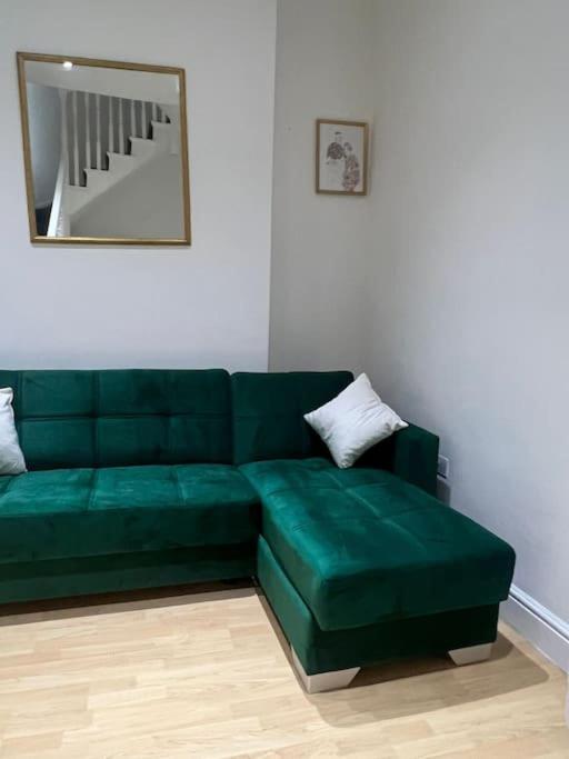 001- Lovely 3-Bedroom Very Close To Oxford Street ロンドン エクステリア 写真