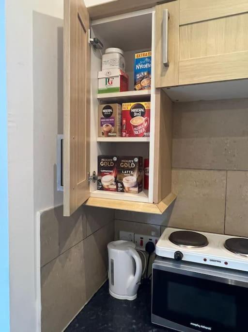 001- Lovely 3-Bedroom Very Close To Oxford Street ロンドン エクステリア 写真