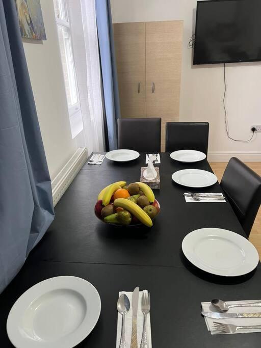 001- Lovely 3-Bedroom Very Close To Oxford Street ロンドン エクステリア 写真